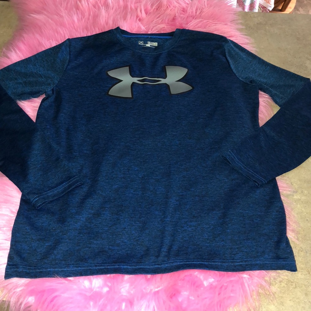 UnderArmour Long Sleeved